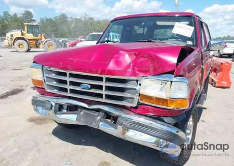 1995 Ford Bronco U100 z USA, uszkodzony, nr VIN 1FMEU15N0SLA57543